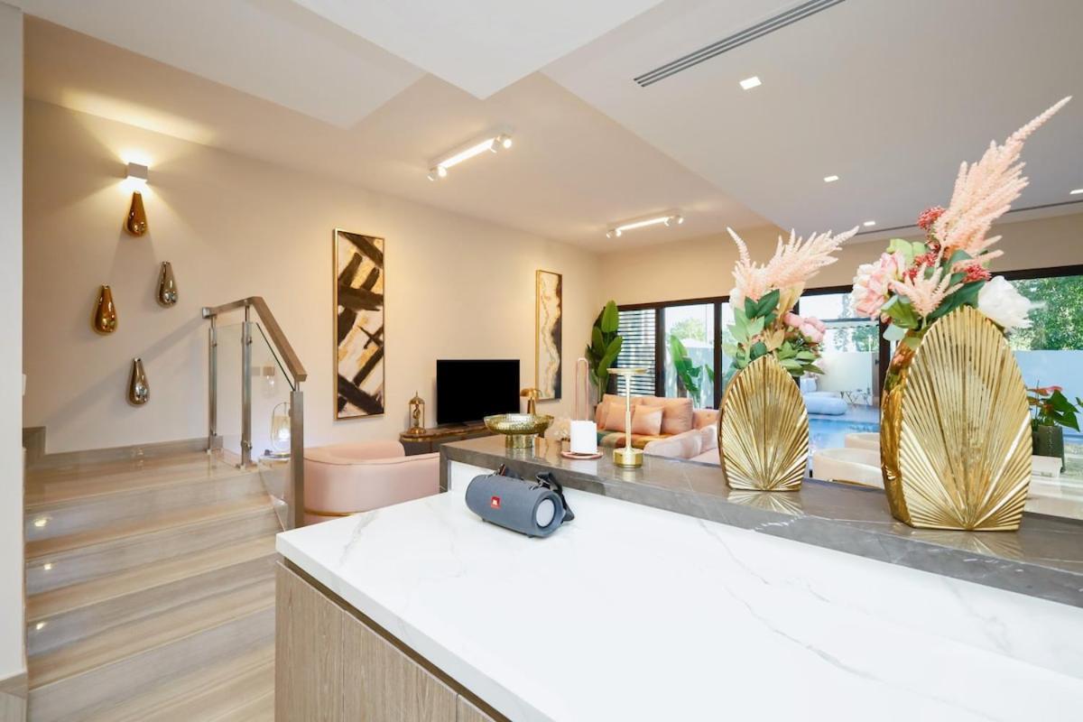 Stunning 4 Bed Villa, Private Pool, Damac Hills Dubaï Extérieur photo