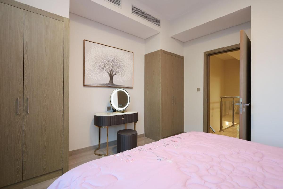 Stunning 4 Bed Villa, Private Pool, Damac Hills Dubaï Extérieur photo