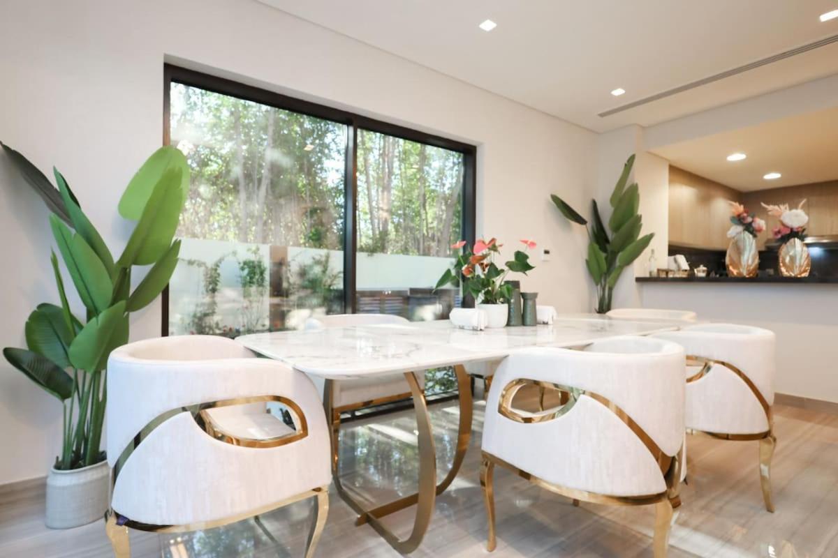 Stunning 4 Bed Villa, Private Pool, Damac Hills Dubaï Extérieur photo
